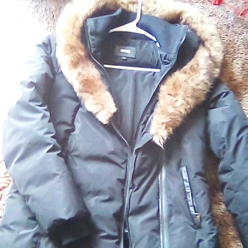 Mackage Coat The Essential Black women's lg